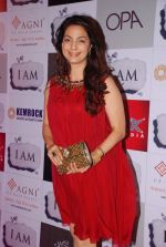 Juhi Chawla at I Am She success bash in Mumbai on 26th April 2012 (127).JPG
